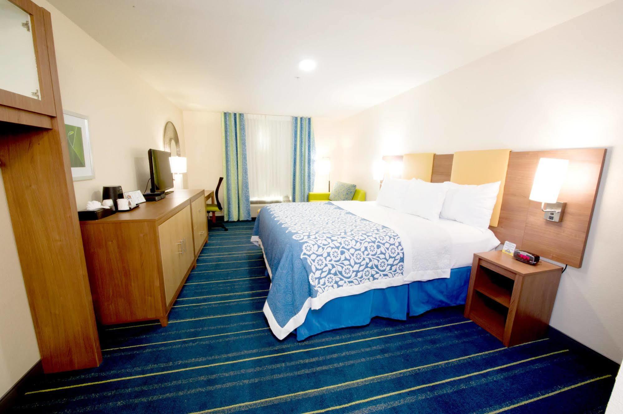 Arya Inn & Suites Farmers Branch Εξωτερικό φωτογραφία